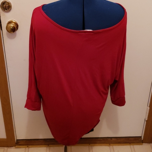 NWT comfy red tunic - Picture 4 of 4